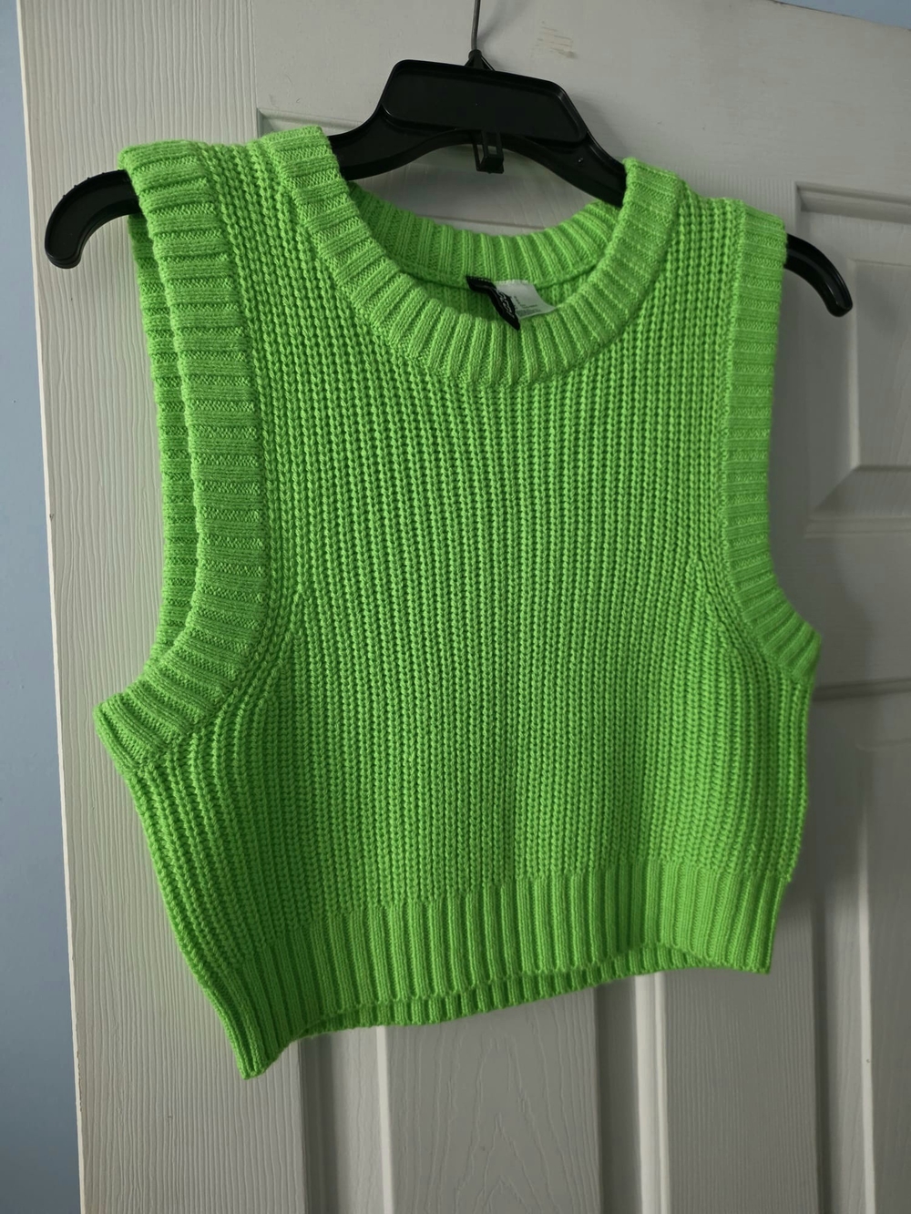 H&M Neon Green Knit Crop Tank